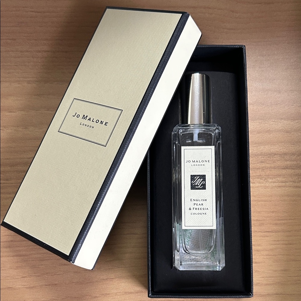 Jo Malone English Pear & Freesia with Box 30ml